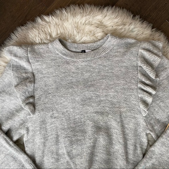 H&M sweater (small) - Picture 2 of 5